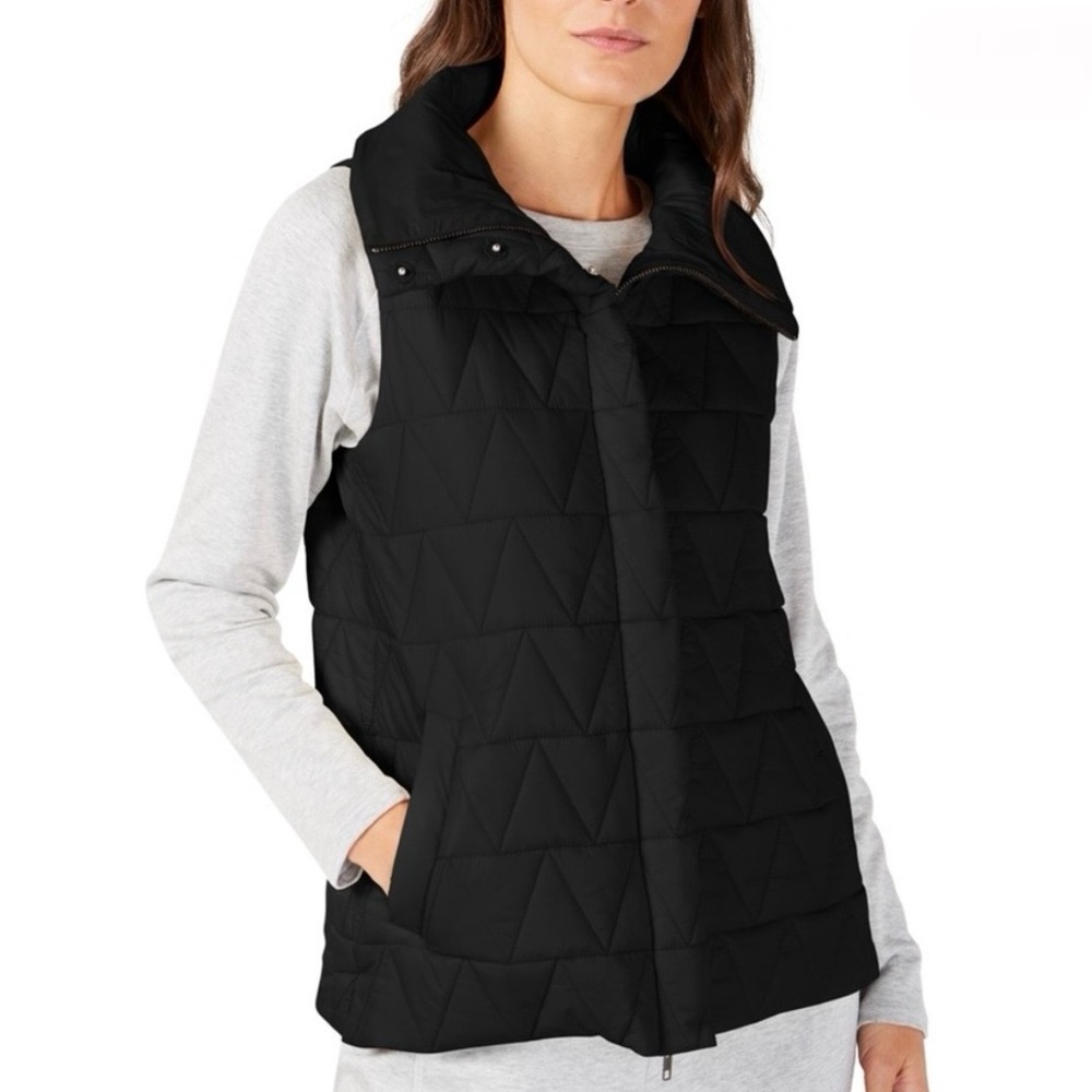 Eileen Fisher Quilted Black Snap Front Puffer Vest Chevron Black Medium Winter